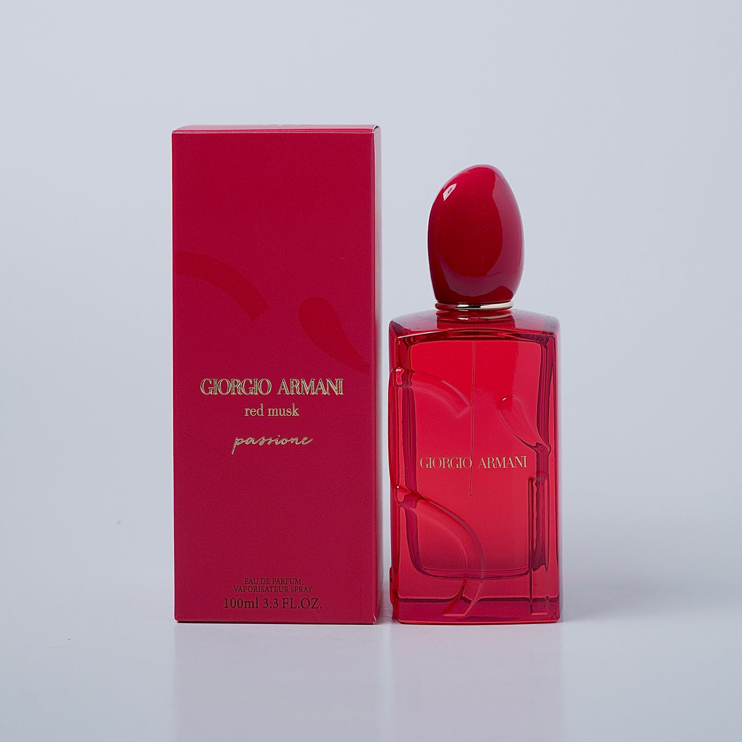 Si Passione Red Musk perfume