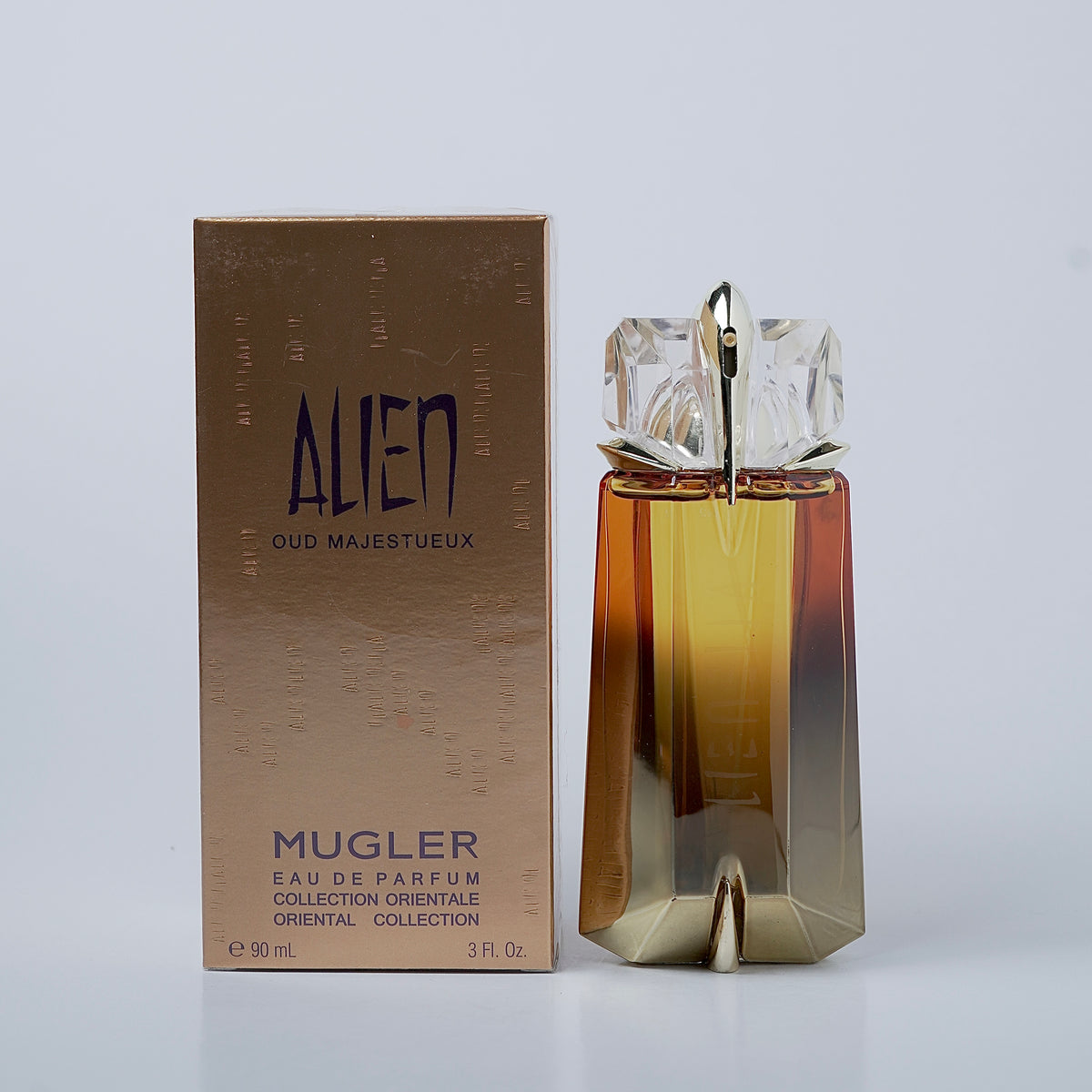 Alien Oud Majestueux perfume by Mugler