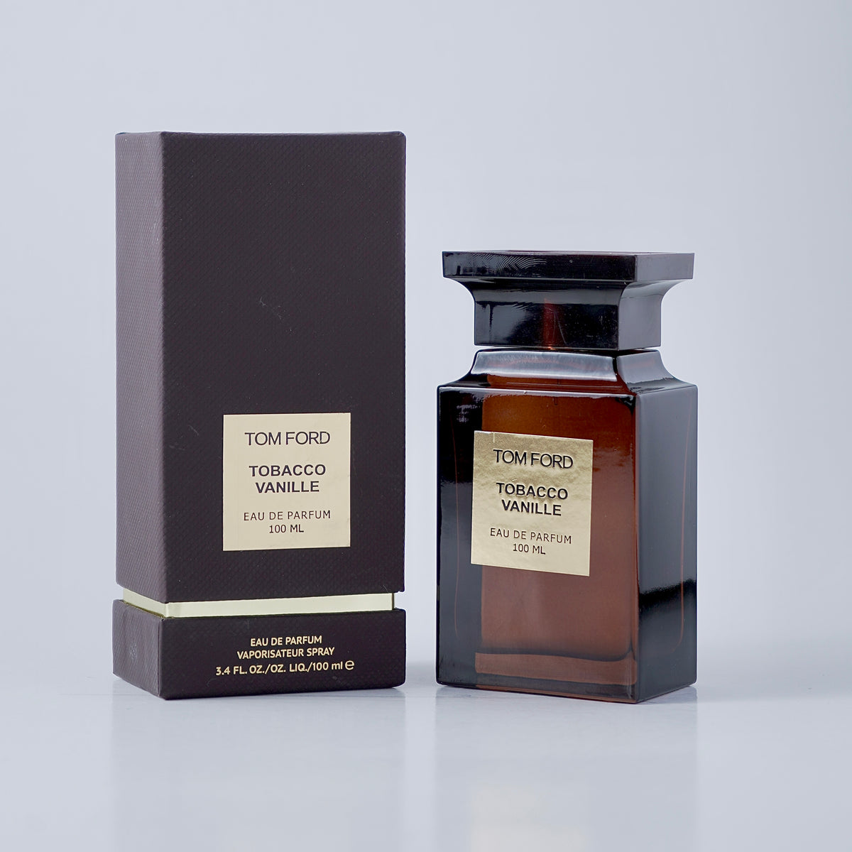 Tobacco Vanille Tom Ford fragrance bottle