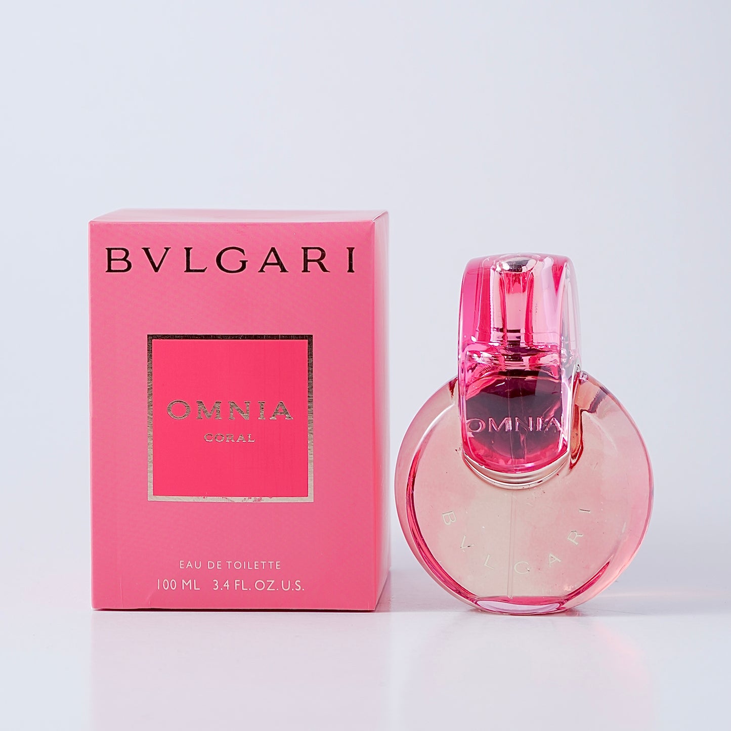 Omnia Coral perfume
