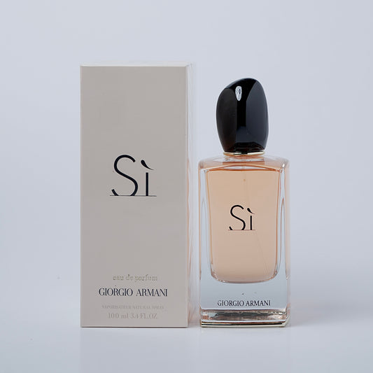 Sì perfume by Giorgio Armani