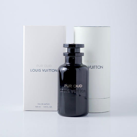 Pur Oud original perfume bottle