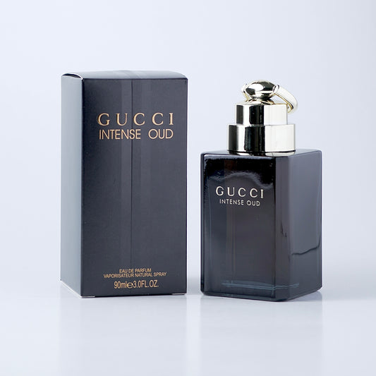Intense Oud perfume